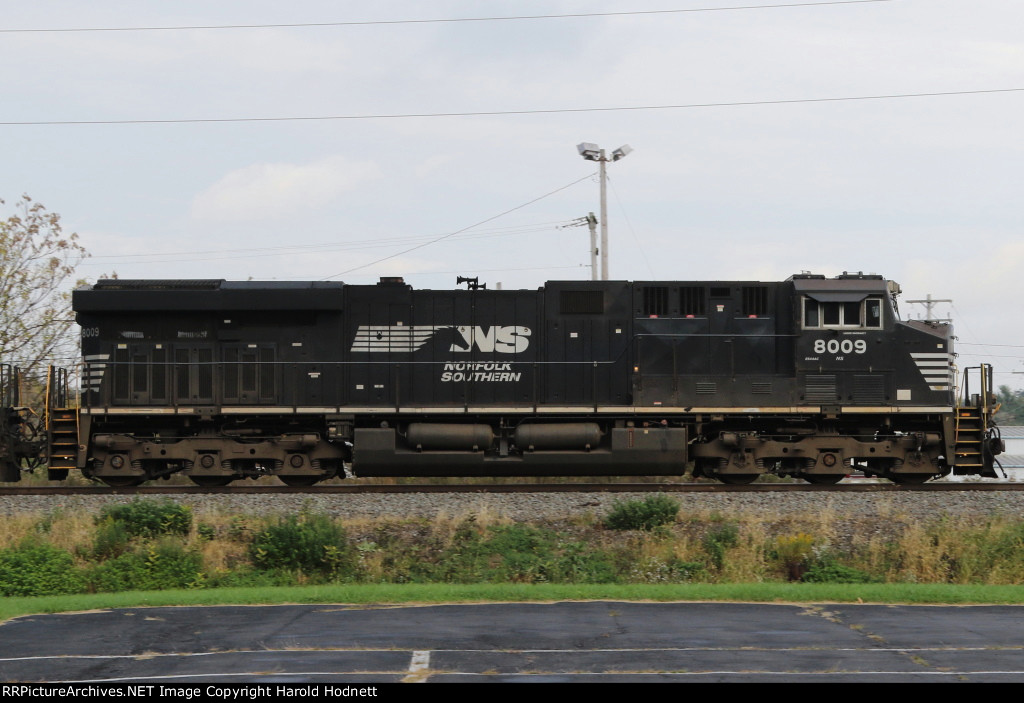 NS 8009